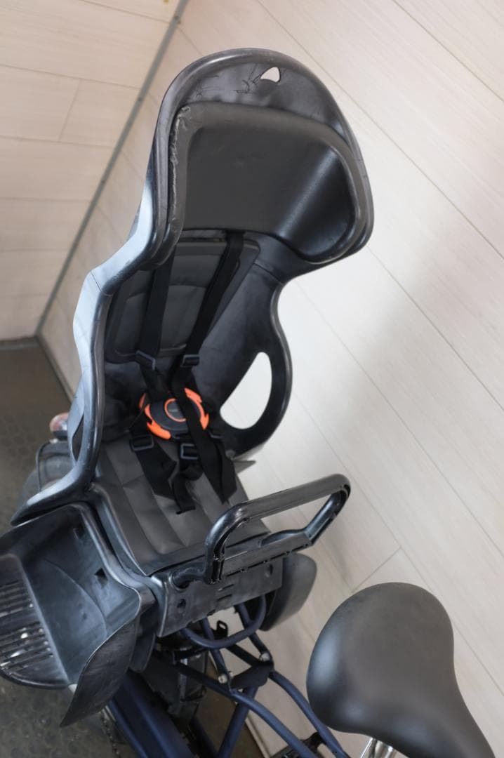 二*輪様 高年式パナソニック ギュット　　20インチ　3段　8.0Ah（4点灯）