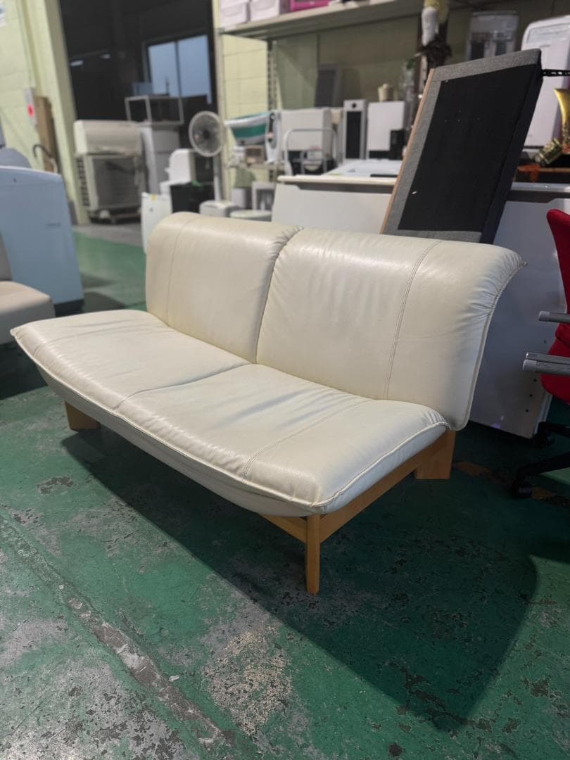 アイボリー 2人掛けソファ 合成皮革 134