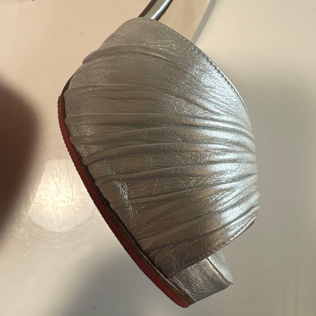 Christian Louboutin Tuca100オープントゥD’Orsay