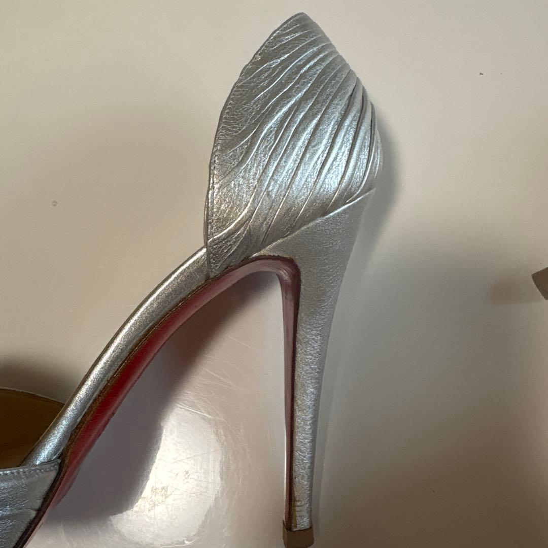 Christian Louboutin Tuca100オープントゥD’Orsay