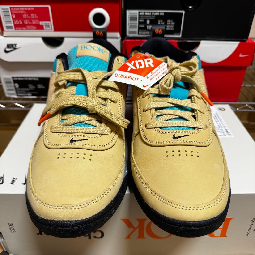 訳ありNIKE BOOK 1 モワブ 左右サイズ違い 左28.5cm 右28cm