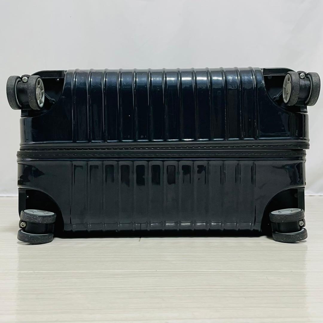 美品　リモワ　サルサエアー　82L 4輪　ネイビー　TSA