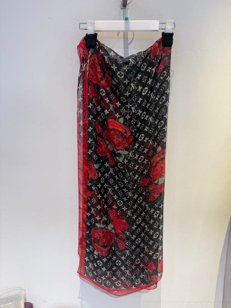 SALE‼️ルイヴィトン シルクストール