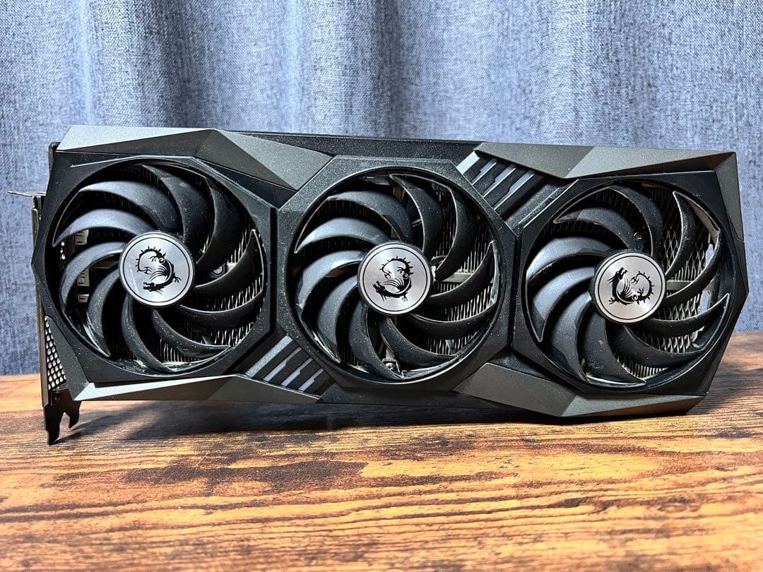グラフィックボード・グラボ・ビデオカード MSI RTX 3090 GAMING X TRIO 24G 109