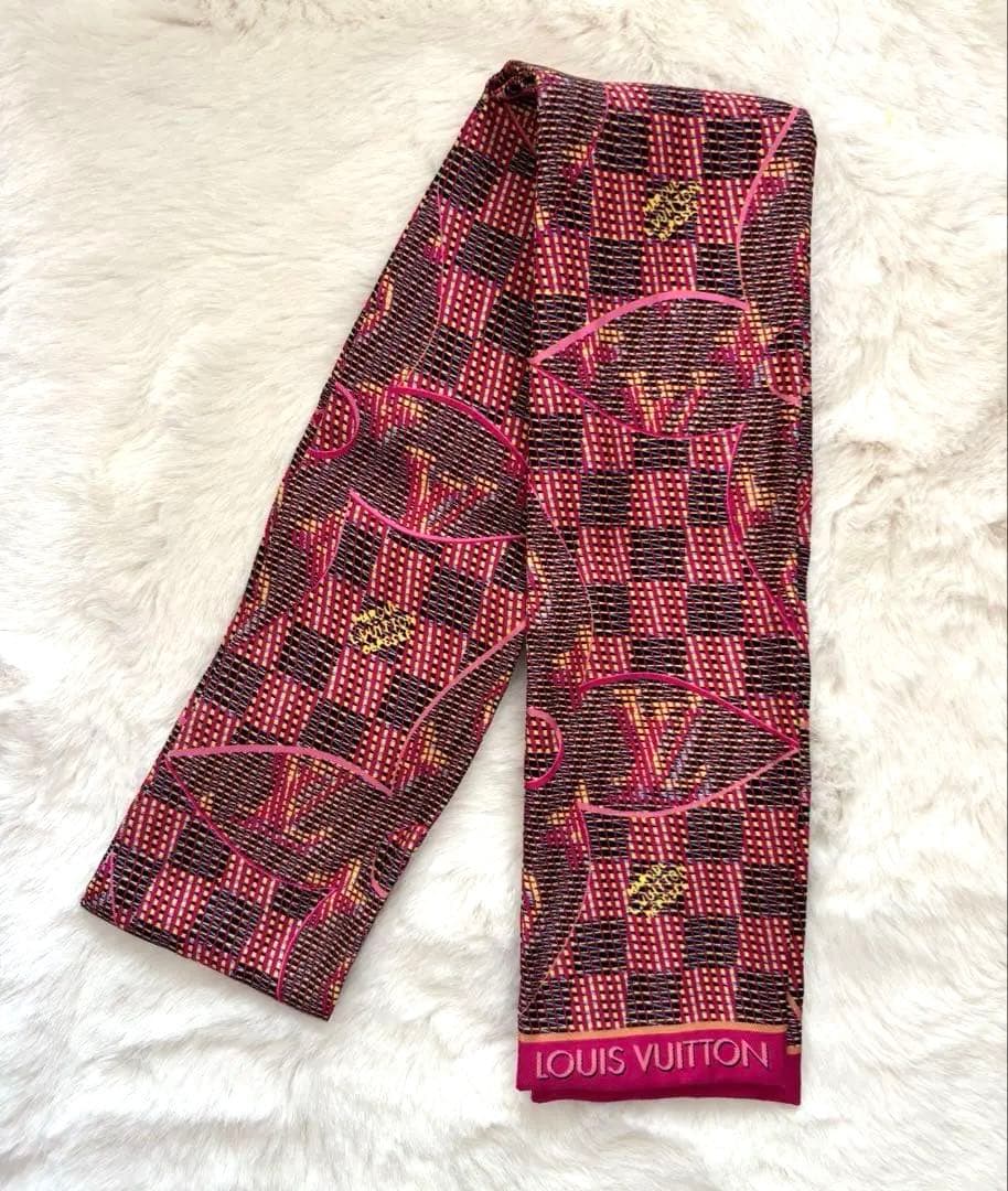 Louis Vuitton チェック柄スカーフ