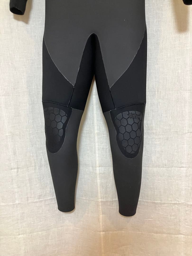 【新品未使用/試着のみ/メンズML】セミドライ ロングチェストジップfellow