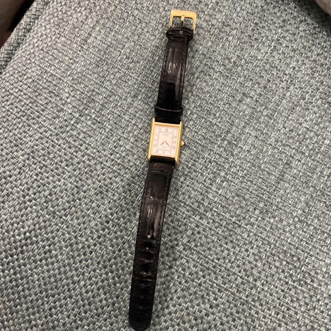 希少✨SEIKO セイコー クォーツ ソーラー ブラック 革ベルト