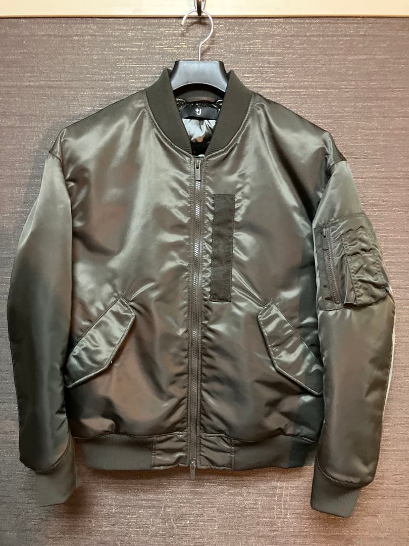 ユニクロ+J ハイブリッドダウンMA-1ブルゾン M 2021秋冬