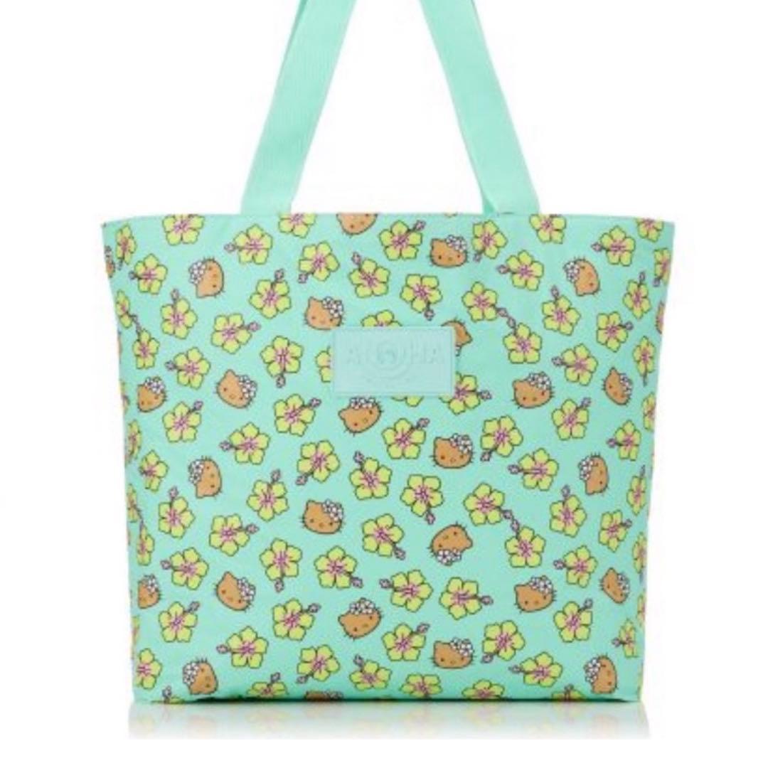 【数量限定品】ハローキティ　アロハコレクション　免税店限定　トートバッグ
