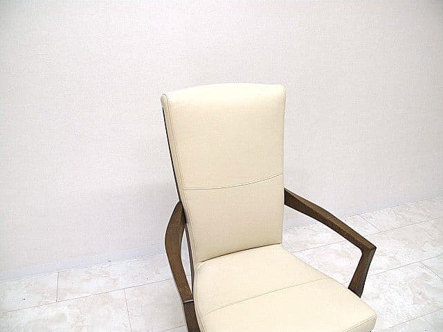 カリモク ドマーニ モーガントン CHA6 アームチェア 約21.6万円