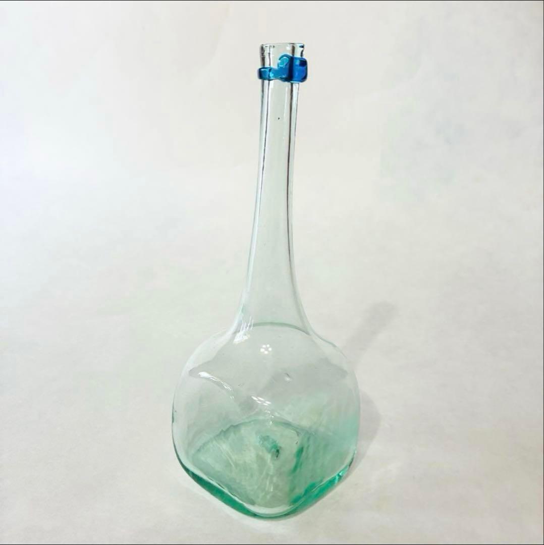 横山秀樹　一輪挿し　吹きガラス