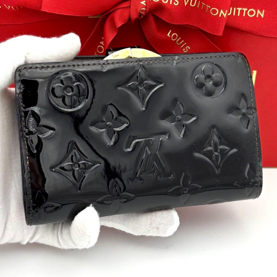 ☆新型☆美品☆ルイヴィトン ポルトフォイユヴィエノワ モノグラムヴェルニ 財布