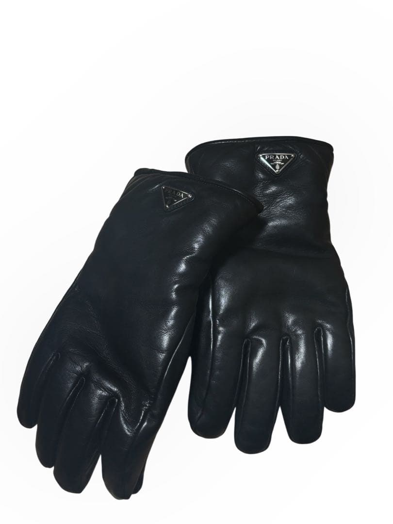 PRADA 三角プレート　ラムレザー　グローブ　手袋