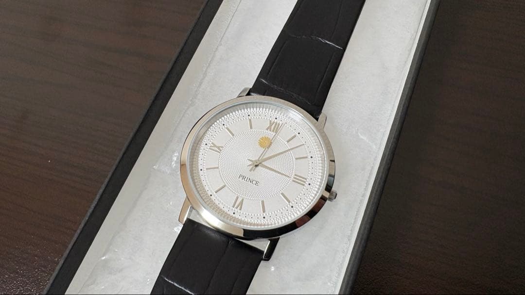 皇居時計　 昭和100年記念腕時計 シルバー　保証書・箱あり