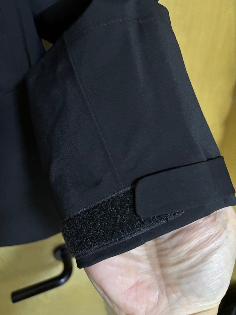 【新品未使用品】リミテッドプロ　ゴアテックスプロレインスーツ　サイズL