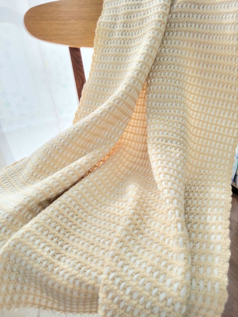 シンプルブランケット～ミルクティー色 膝掛け ソファーカバー 手編み