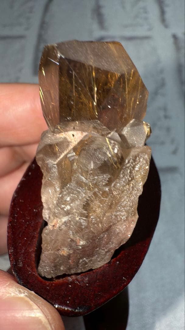 ⑤ブラジル産 タイチンルチルクォーツ マスター 原石クラスター 特注手彫専用台座