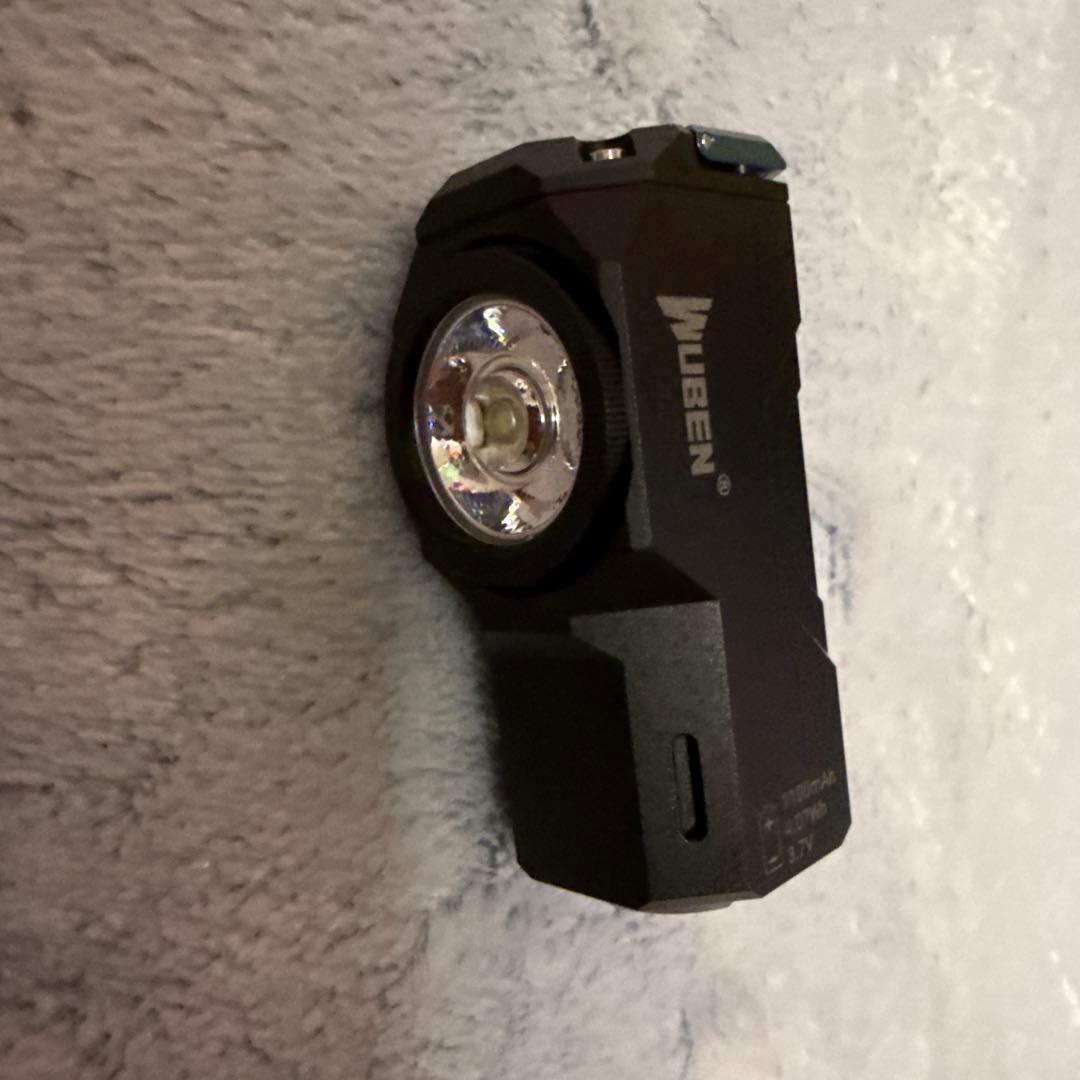 WUBEN LED懐中電灯