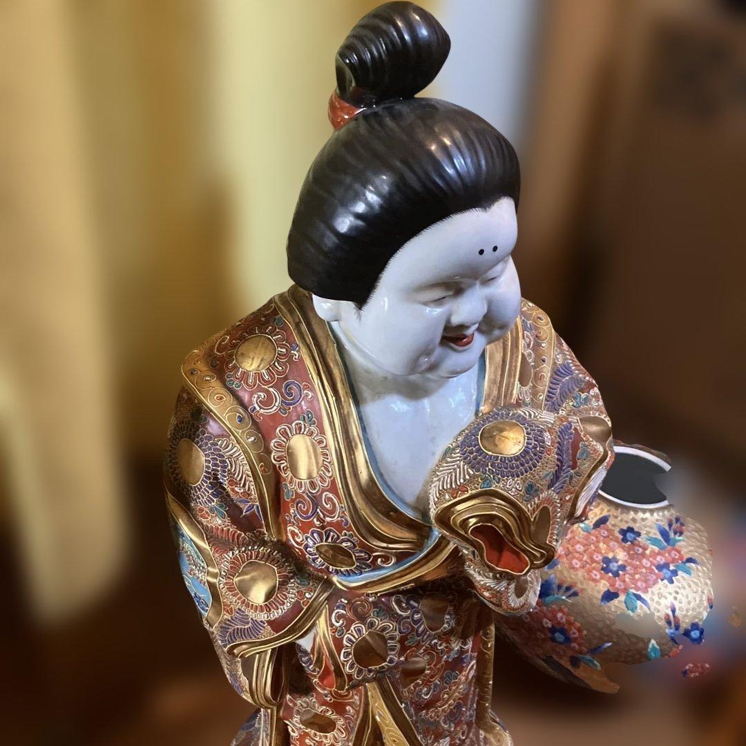 骨董品のセット武士の鎧、兜、装飾壺他