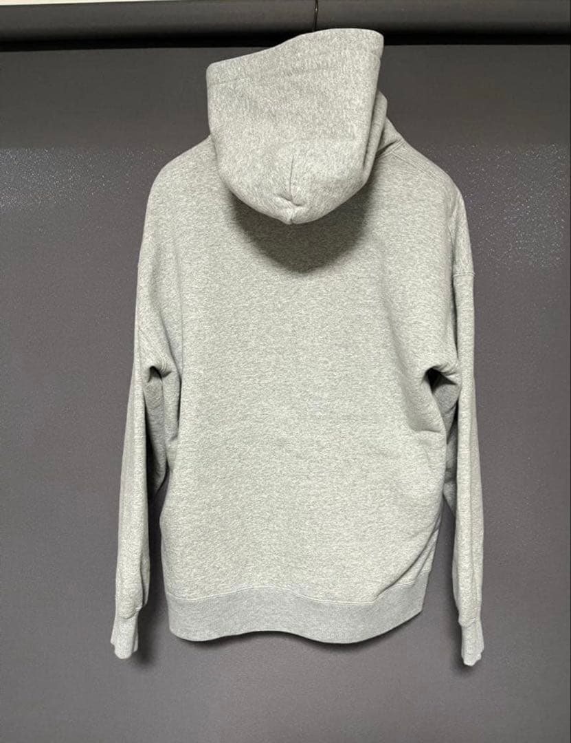 Blackeyepatch Lサイズ　家紋ロゴが特徴のグレーのフード付きパーカー