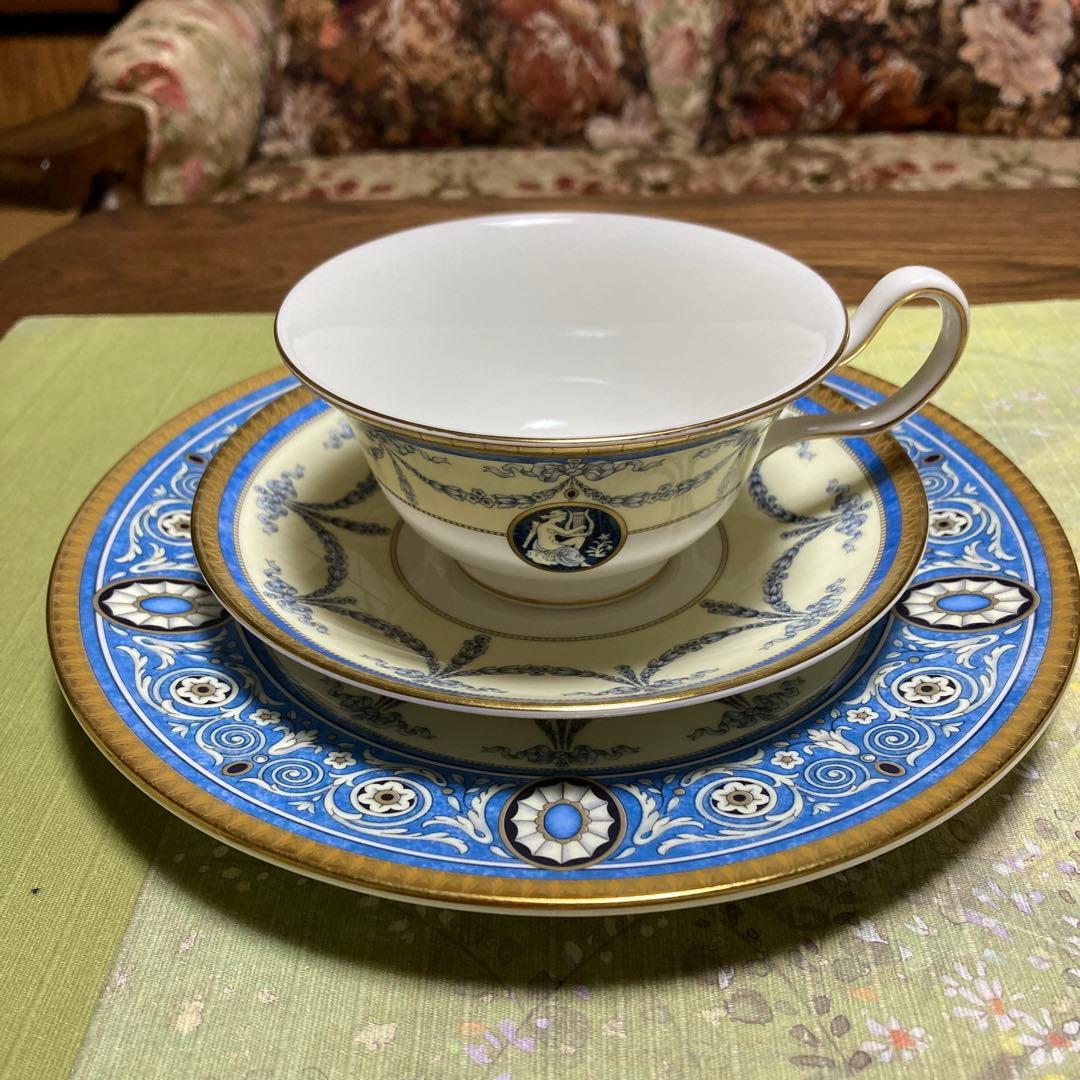 ウェッジウッド　マデリン　トリオセット②