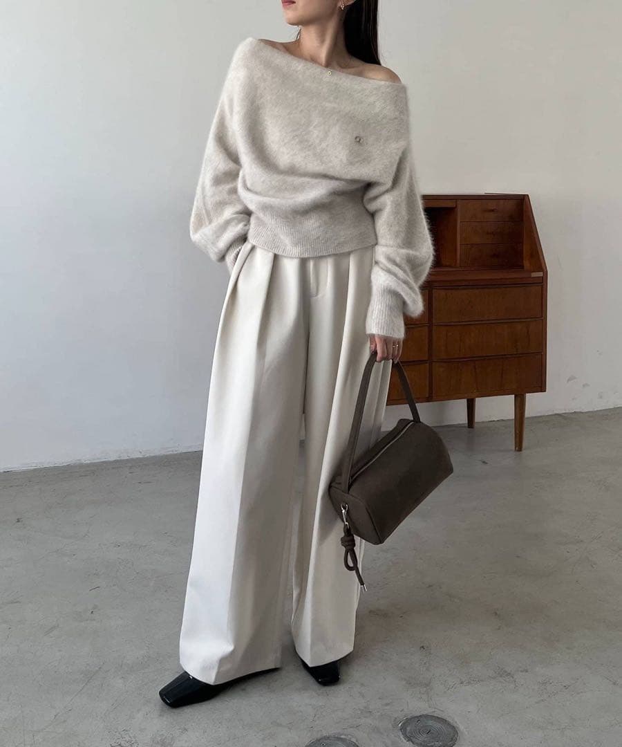 カプリシュレマージュ 今期 FOXカシミアドルマンニット エクリュ