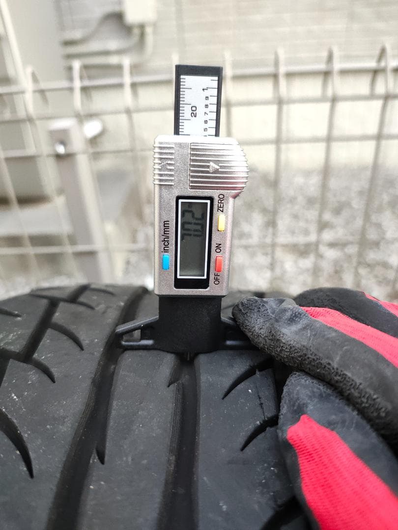 FINALIST　ファイナリスト ５９５EVO 245/35R19 ４本 バリ山