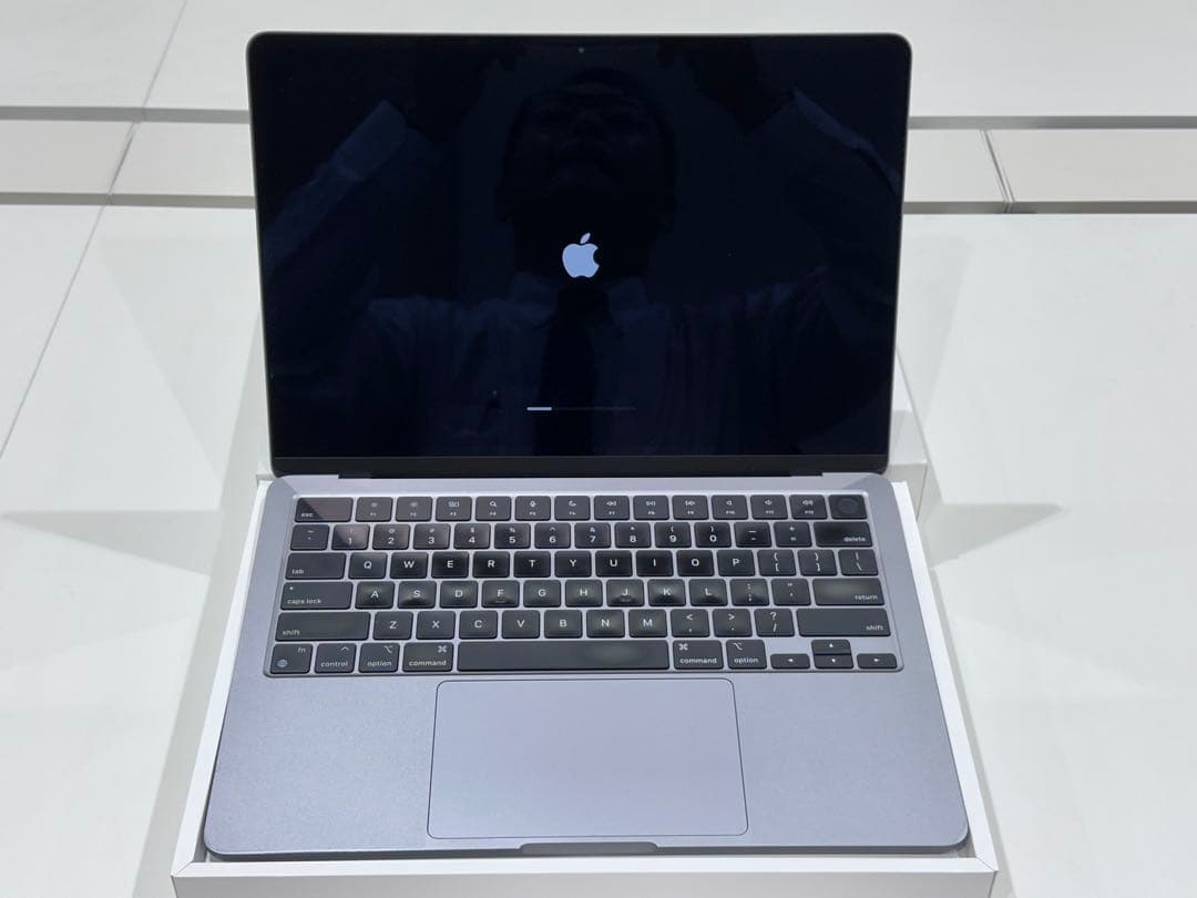 B*k様 MacBook Air M2 2022 24GB 1TB 箱付
