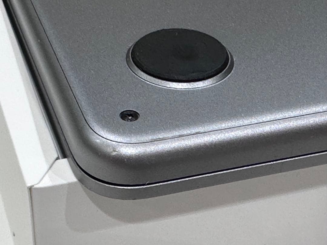 B*k様 MacBook Air M2 2022 24GB 1TB 箱付