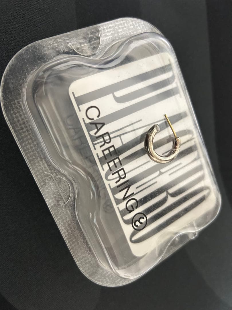 CAREERING　placebo 301f 右耳