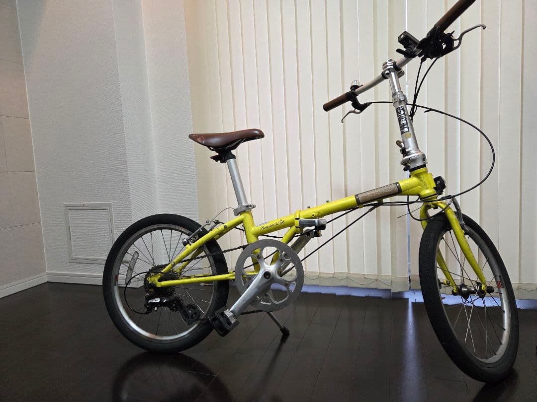 Boardwalk D8 折りたたみ自転車 イエロー