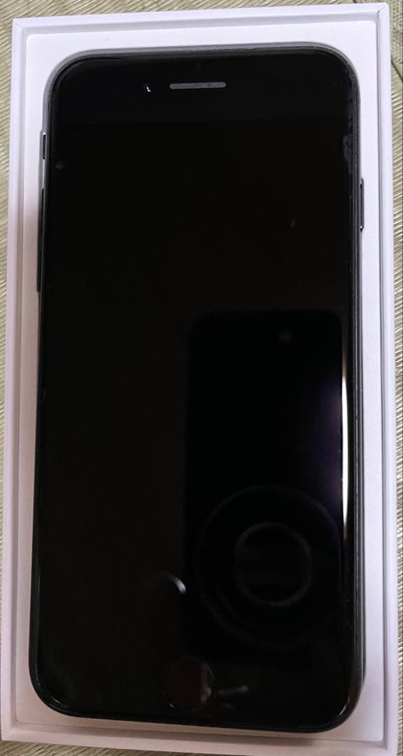 iPhone SE 第2世代 64GB本体 mhgp3j/a