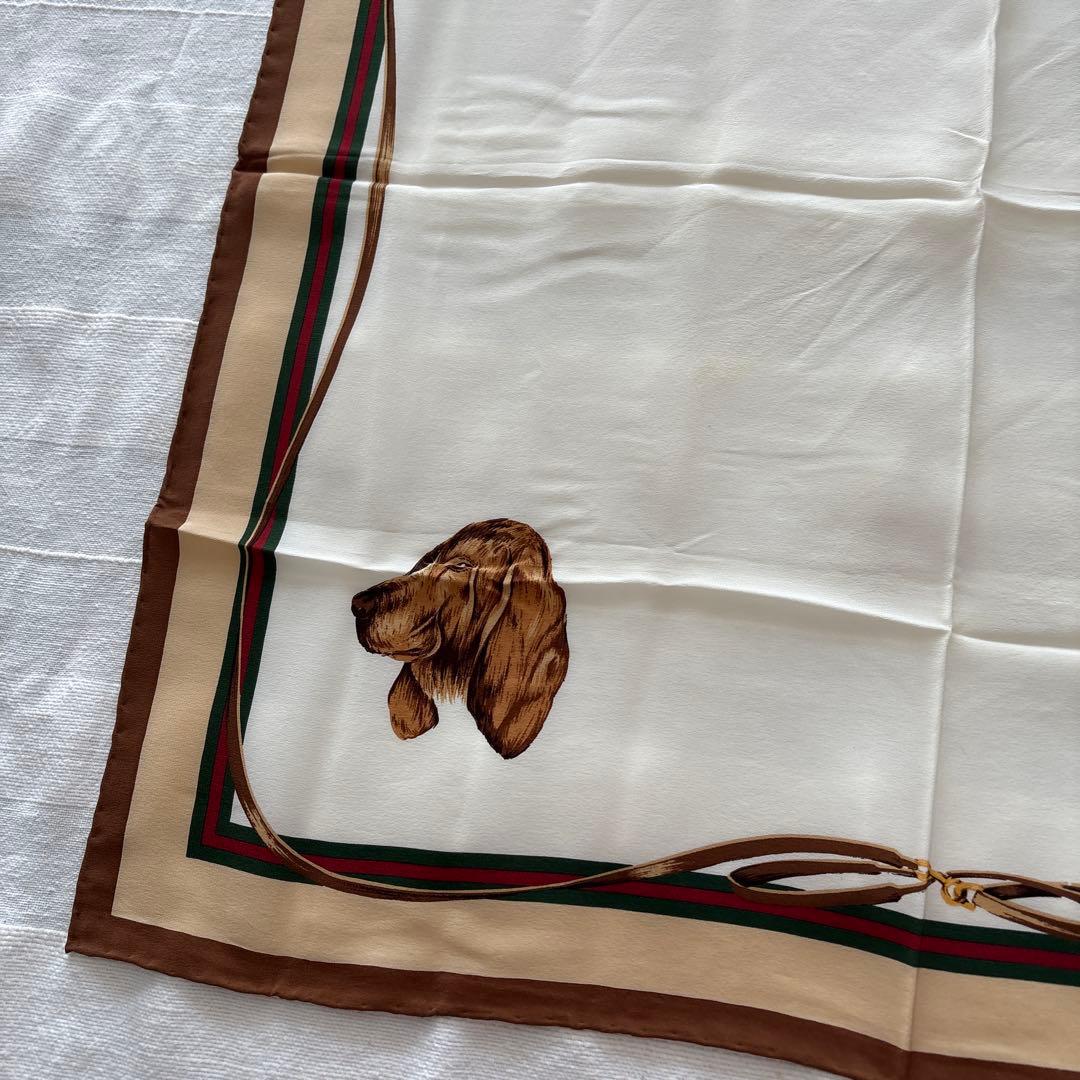 GUCCI シルク　ミニスカーフ　シェリーライン　犬　ドッグ　イタリア製　グッチ
