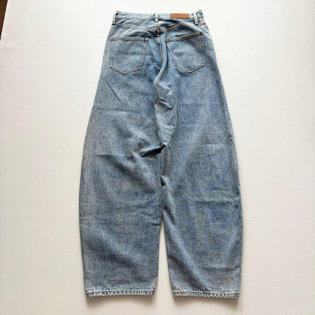 02040-2 &RC カレンソロジー　カーヴィーデニム　36