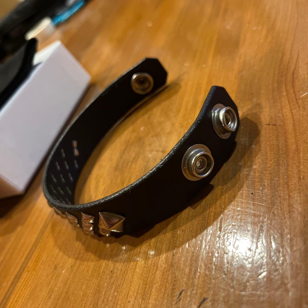 CALEE スタッズレザーバングル