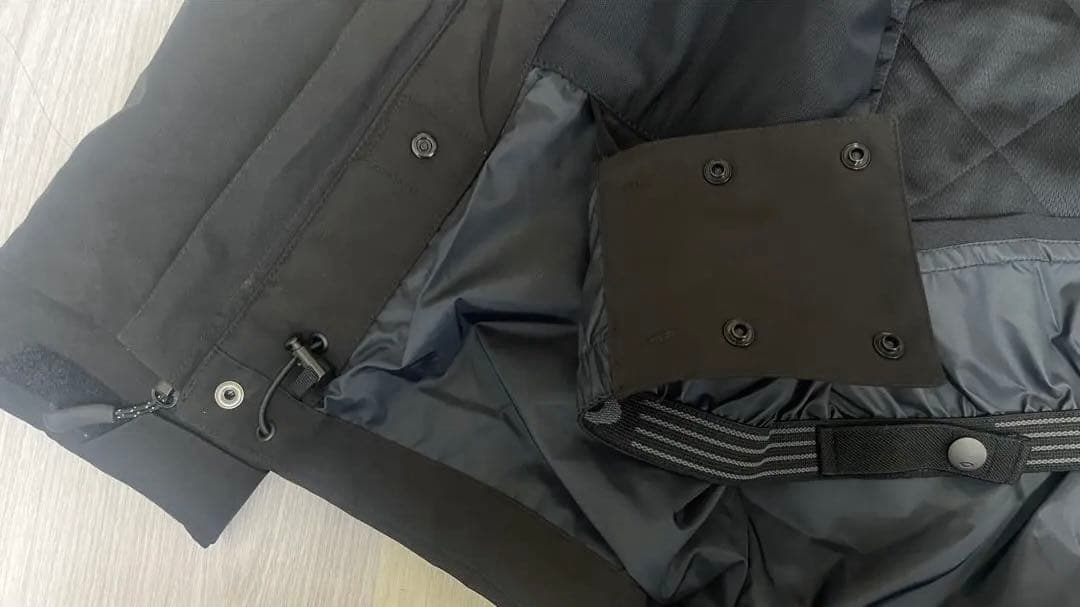 OAKLEY スノーボードウェア ブラック