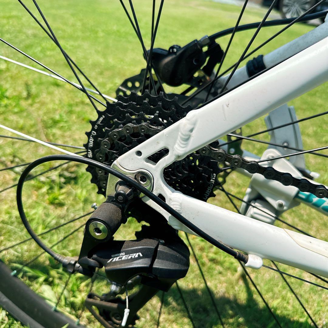 Bianchi　C:sport 3　クロスバイク　ホワイト　カメレオン3