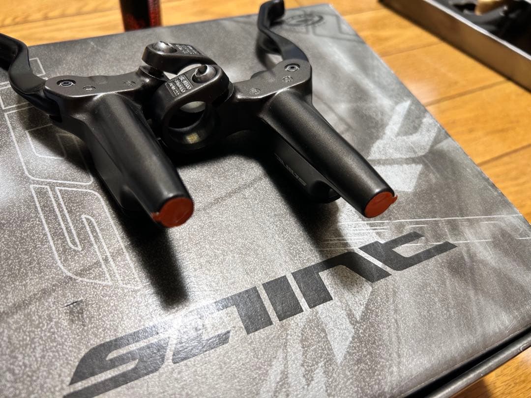 シマノ(SHIMANO)　ブレーキ　キャリパー　ディスクローター