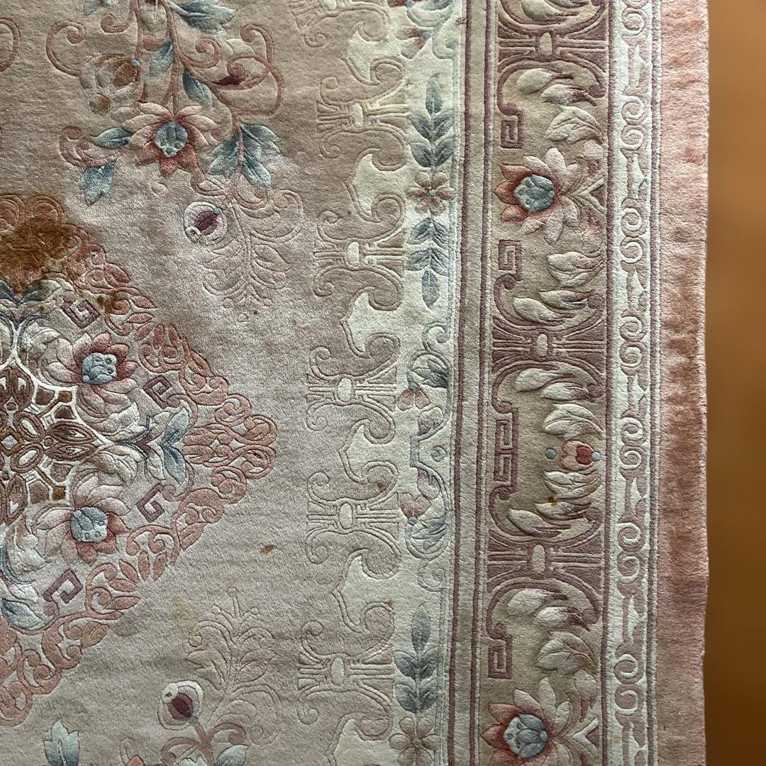 中国緞通　ウール製　千代田絨毯　花柄カーペット 181X 273cm