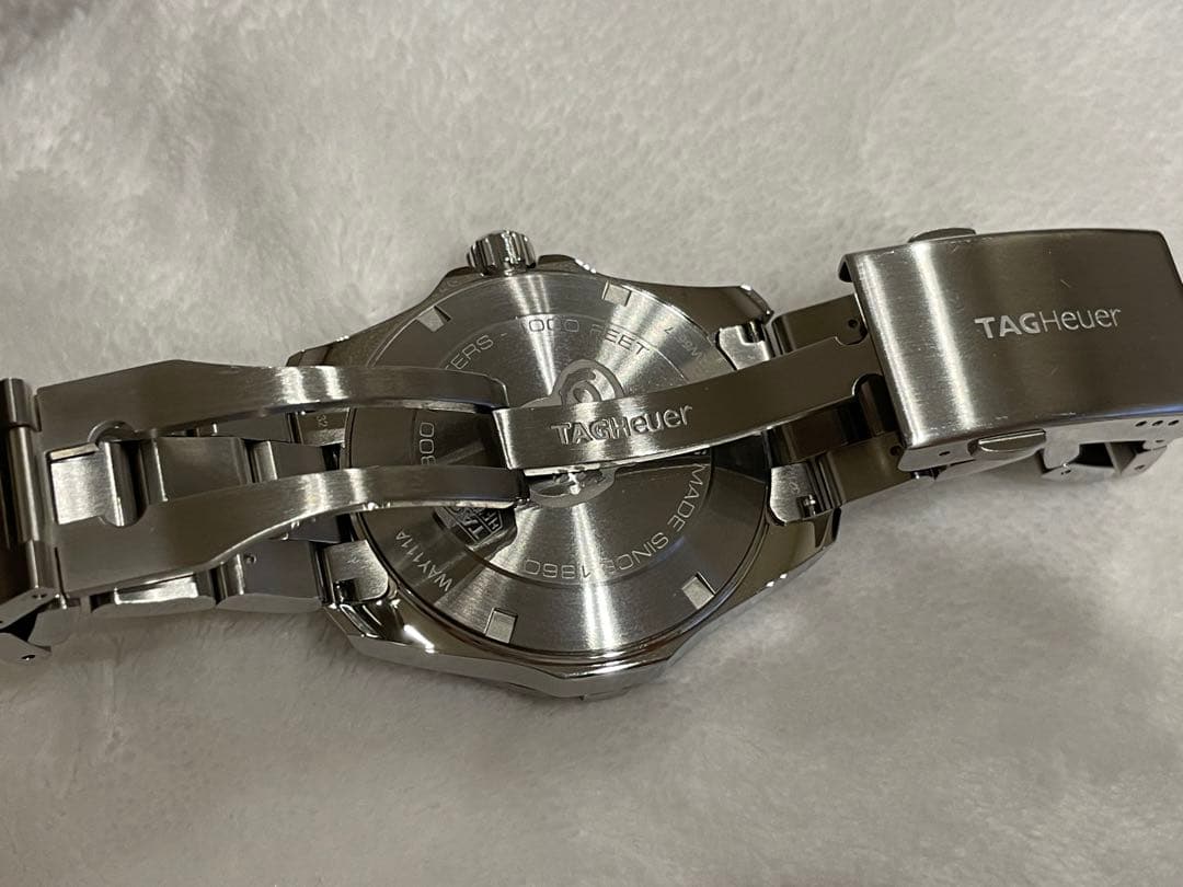 【超美品】入手困難 タグホイヤー アクアレーサー クオーツ 正規品