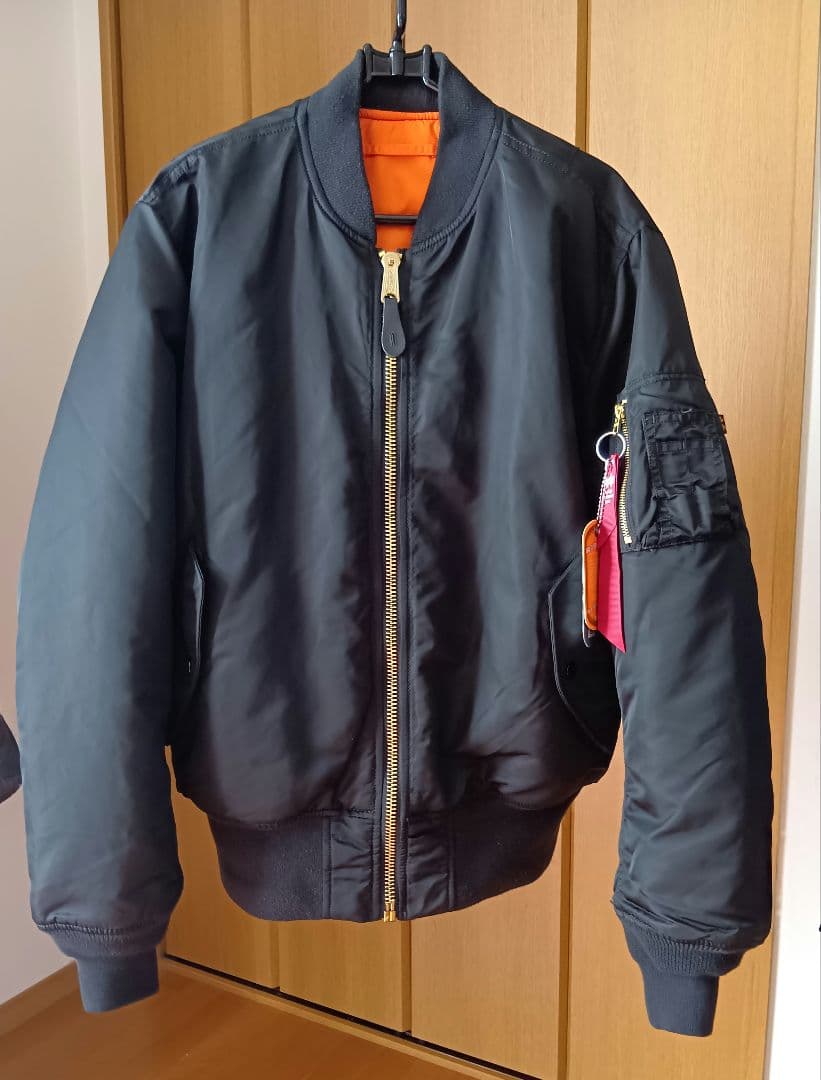 ALPHA INDUSTRIES MA-1 ヘリテージコレクション　Mサイズ