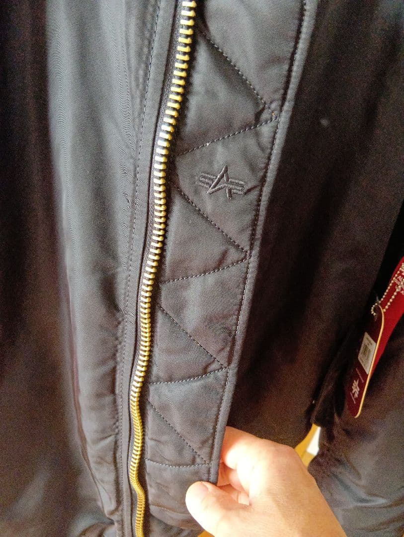 ALPHA INDUSTRIES MA-1 ヘリテージコレクション　Mサイズ