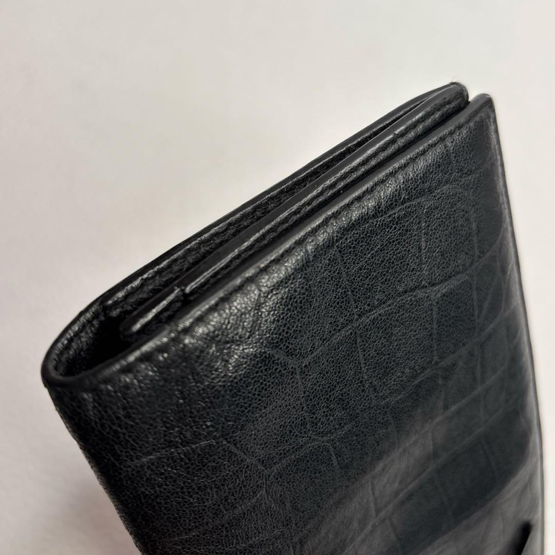 Yves Saint Laurent イヴサンローランク型押し二つ折り長財布