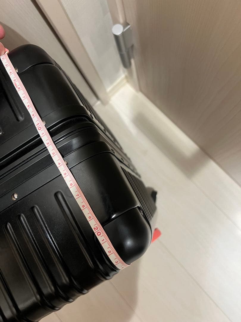 TAKEO KIKUCHI ブラックキャリーケース