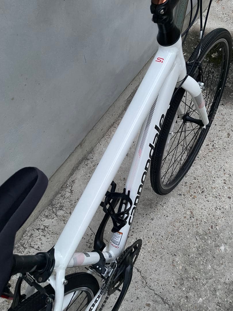 近隣配達可能　割と綺麗　キャノンデール　クイック　Sサイズ　白