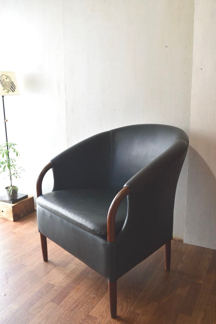 NIELAUS & JEKI MOBLER OPUS ②