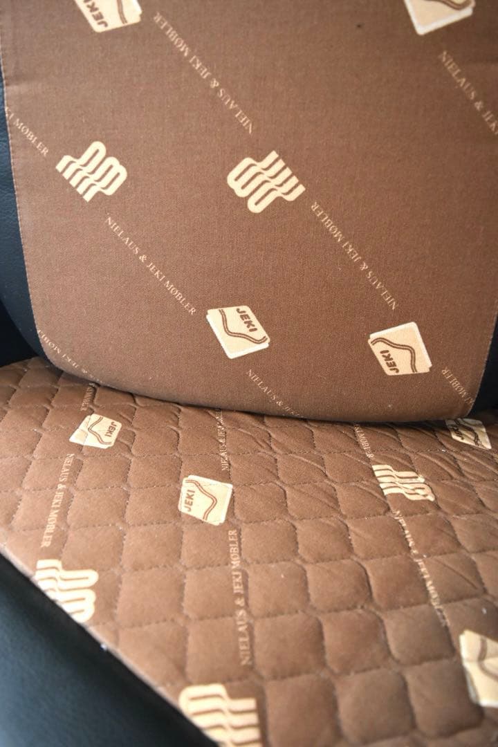 NIELAUS & JEKI MOBLER OPUS ②