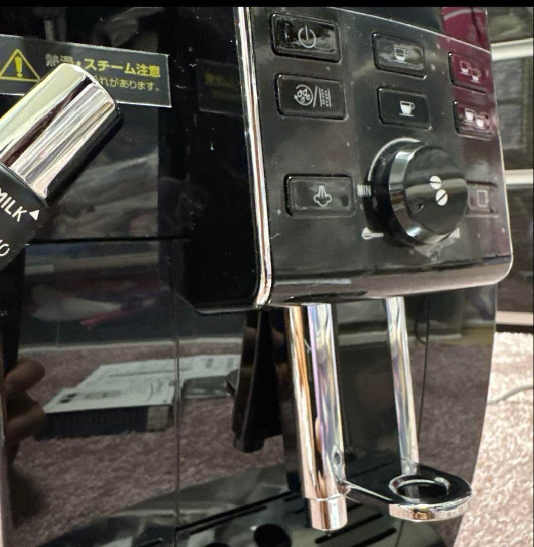【使用2〜3回】DeLonghi ECAM23120 デロンギ マグニフィカS