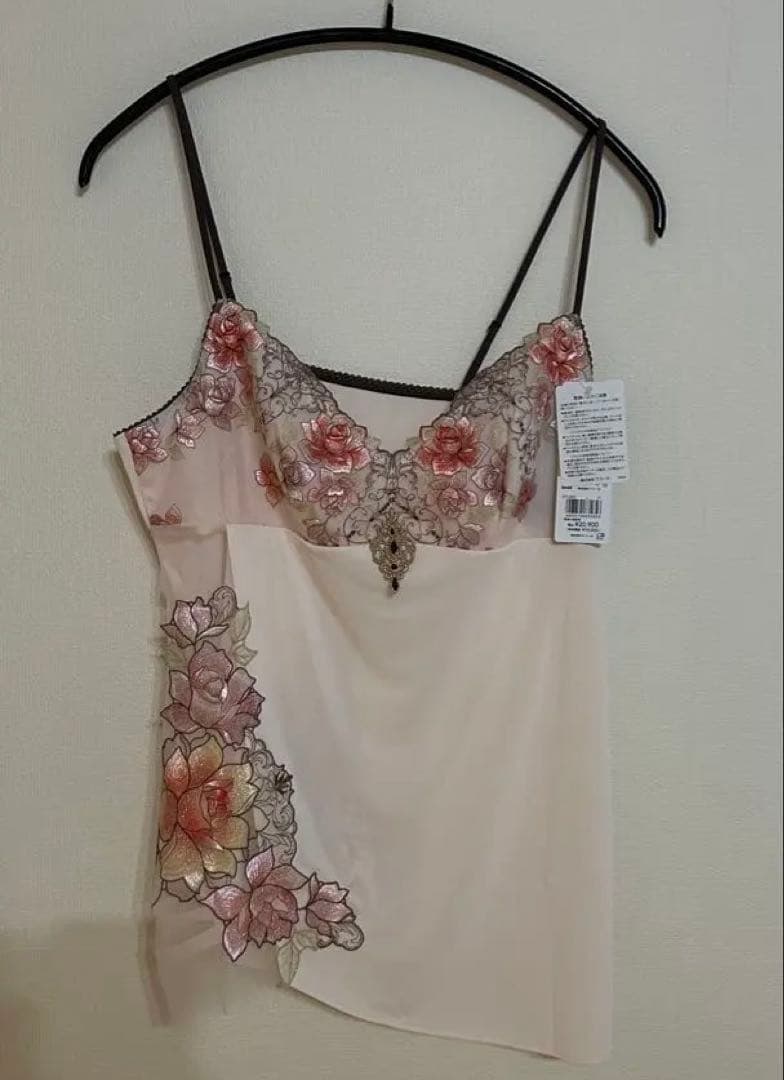 【タグ付】サルート23グループ　キャミのみ