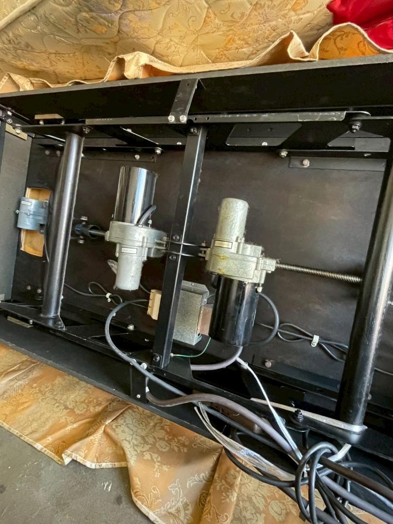 シモンズ 電動ベッド（1） シングル ポケットコイルマットレス付 動作確認済み